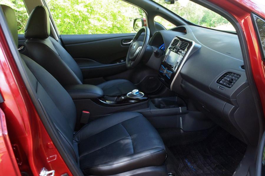  Nissan Leaf 2013 года  (фото 4 из 63)